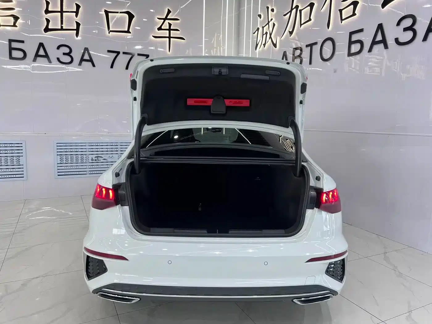 2022 Audi A3 A3L Limousine 35 TFSI Fashion Sport — миниатюра 16
