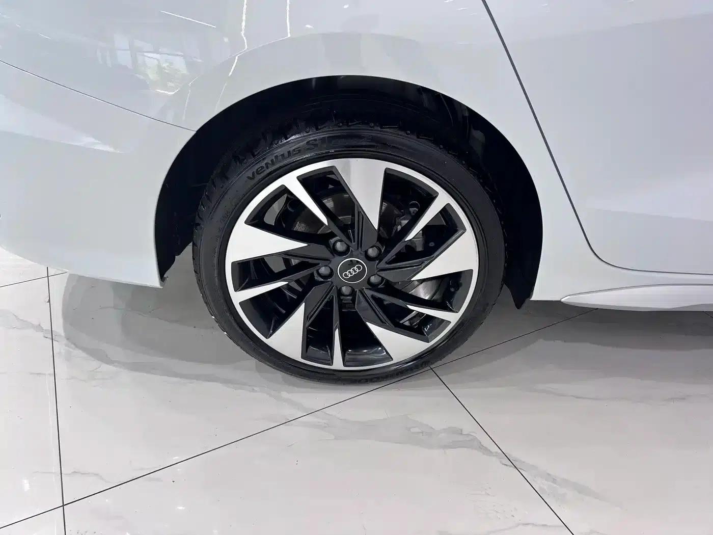 2022 Audi A3 A3L Limousine 35 TFSI Fashion Sport — миниатюра 18