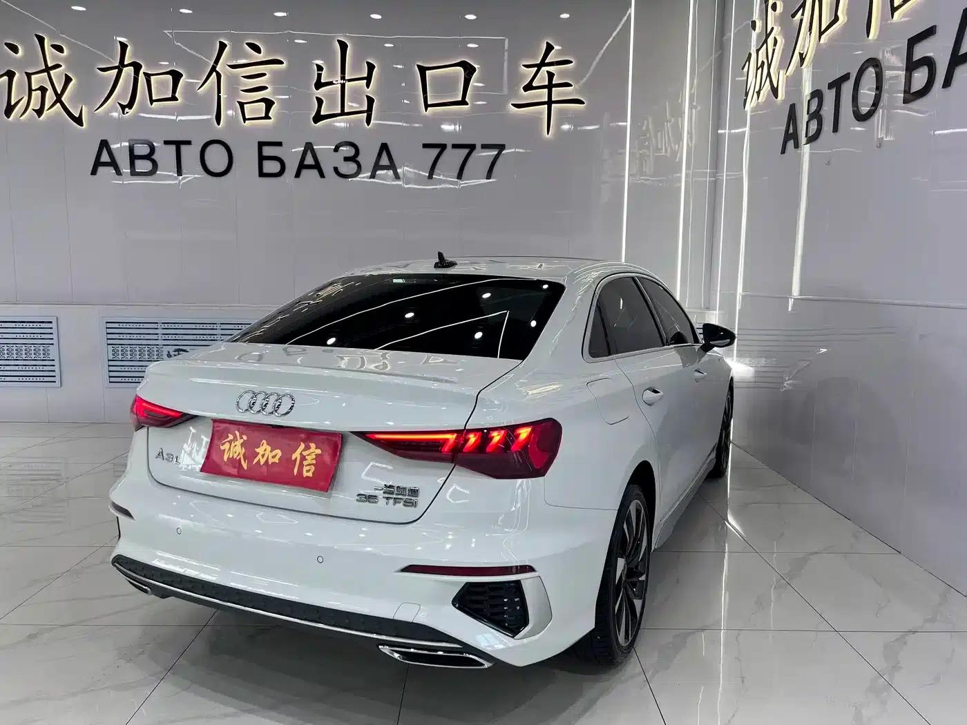 2022 Audi A3 A3L Limousine 35 TFSI Fashion Sport — миниатюра 4