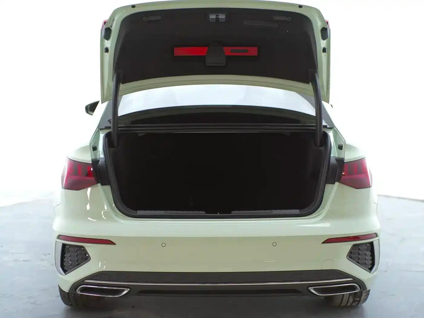 Audi A3 2023 Facelift A3L Limousine 35 TFSI Sporty Edition — миниатюра 13
