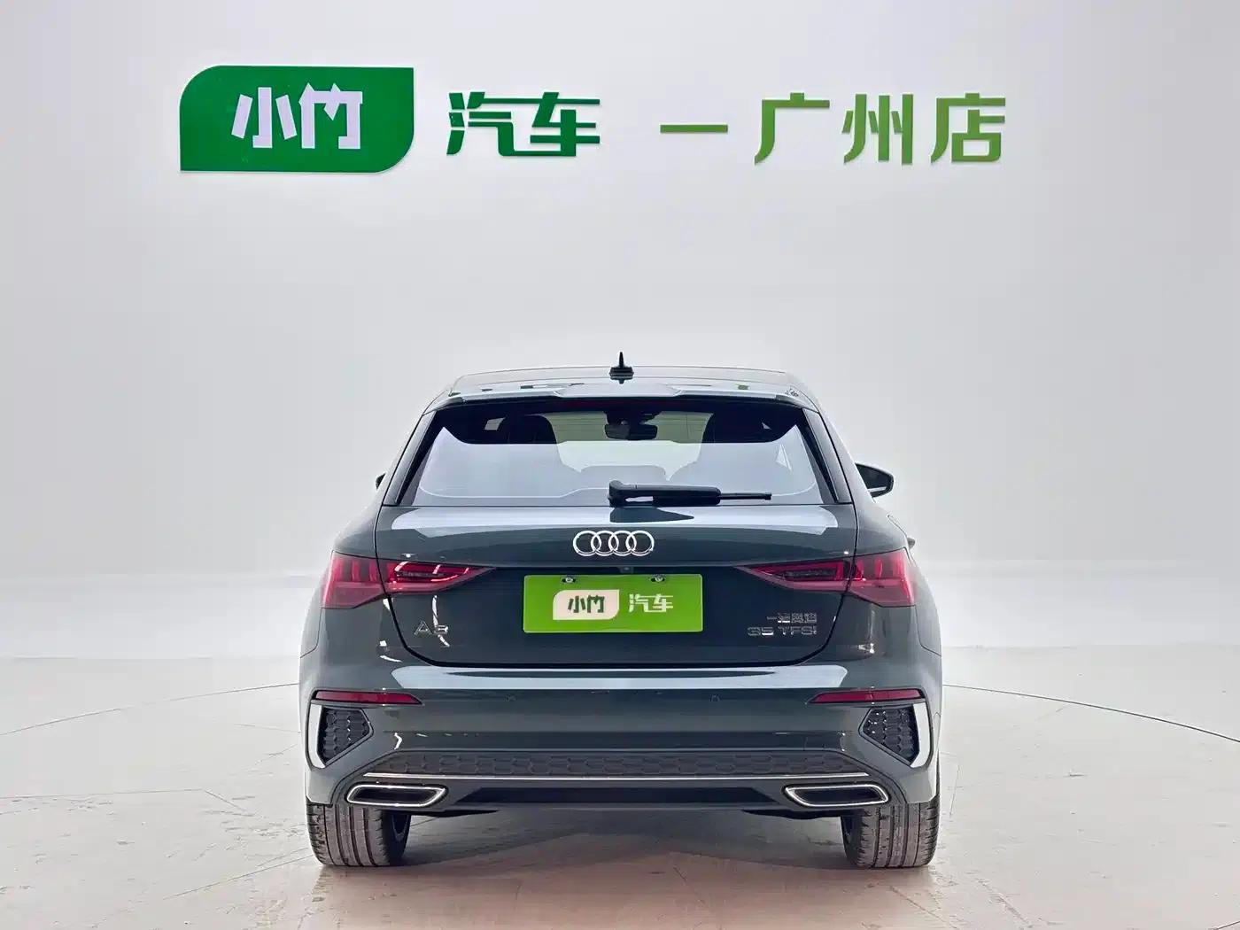 Audi A3 2022 Sportback 35 TFSI Fashion Sport — миниатюра 2