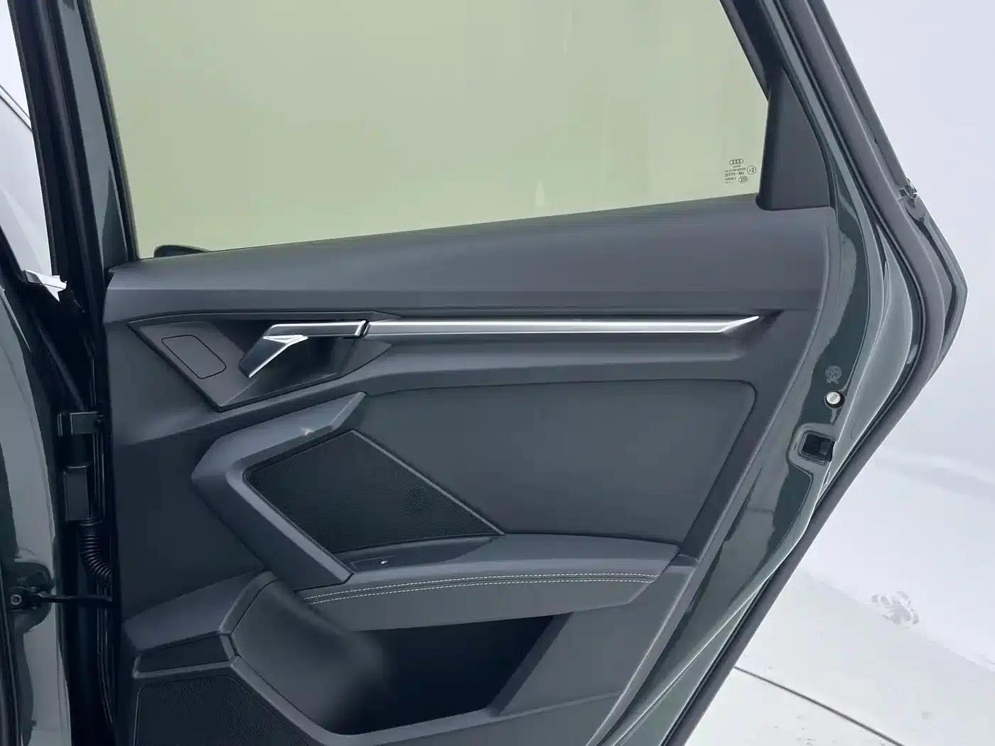 Audi A3 2022 Sportback 35 TFSI Fashion Sport — миниатюра 29