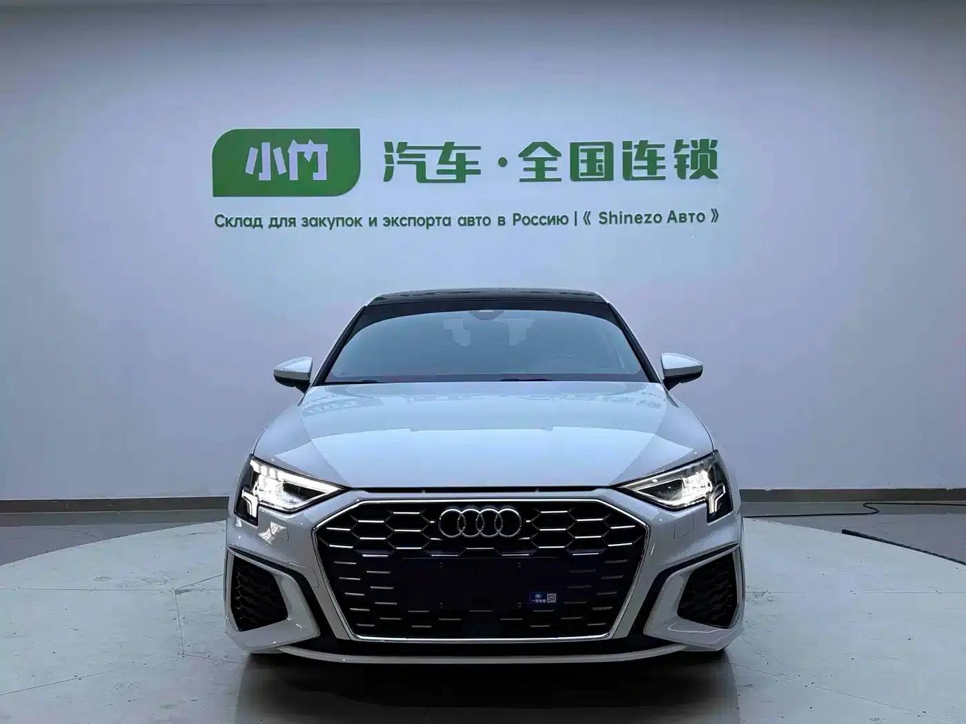 2022 Audi A3 A3L Limousine 35 TFSI Luxury Sport — миниатюра 3