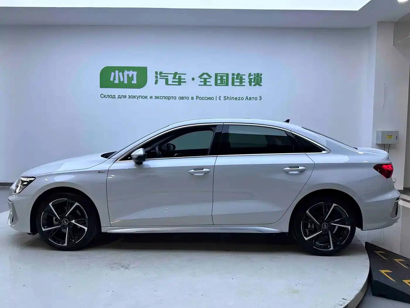2022 Audi A3 A3L Limousine 35 TFSI Luxury Sport — миниатюра 7