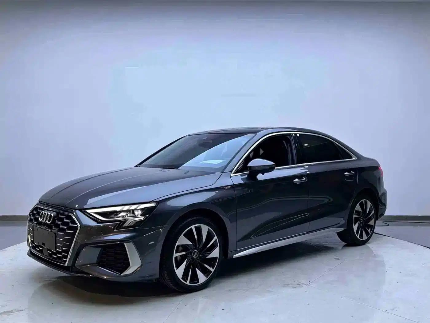 Audi A3 2023 Facelift A3L Limousine 35 TFSI Sporty Edition — миниатюра 1