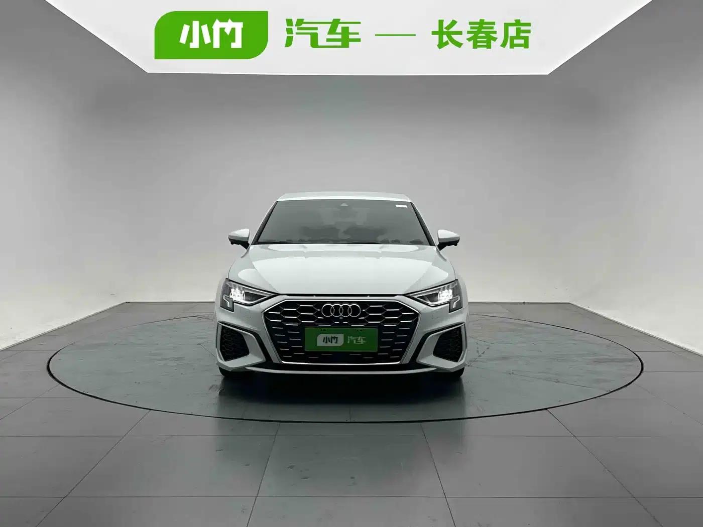 Audi A3 2022 Sportback 35 TFSI Progressive Sport — миниатюра 2