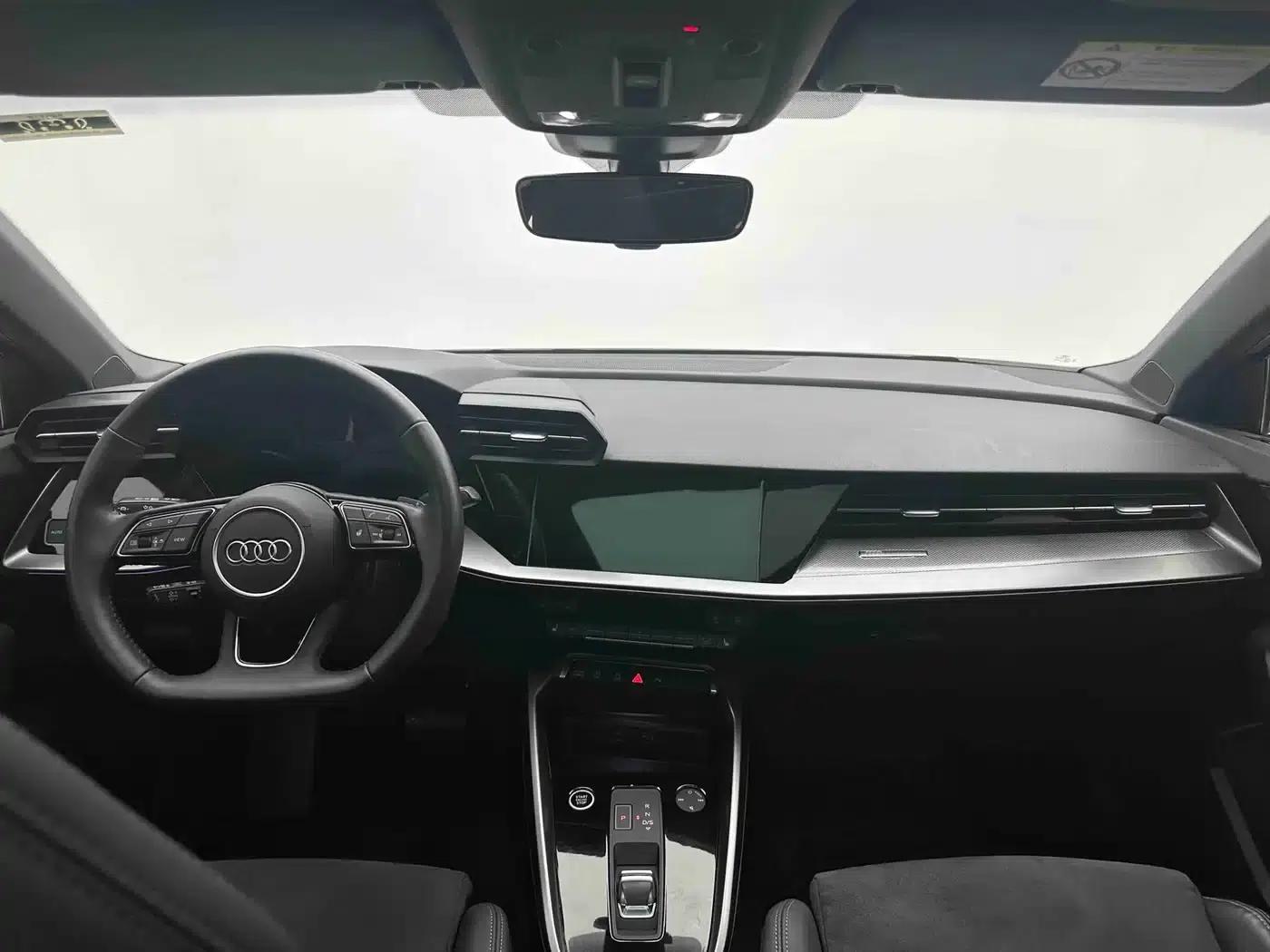 Audi A3 2021 Sportback 35 TFSI Luxury Sport — миниатюра 15