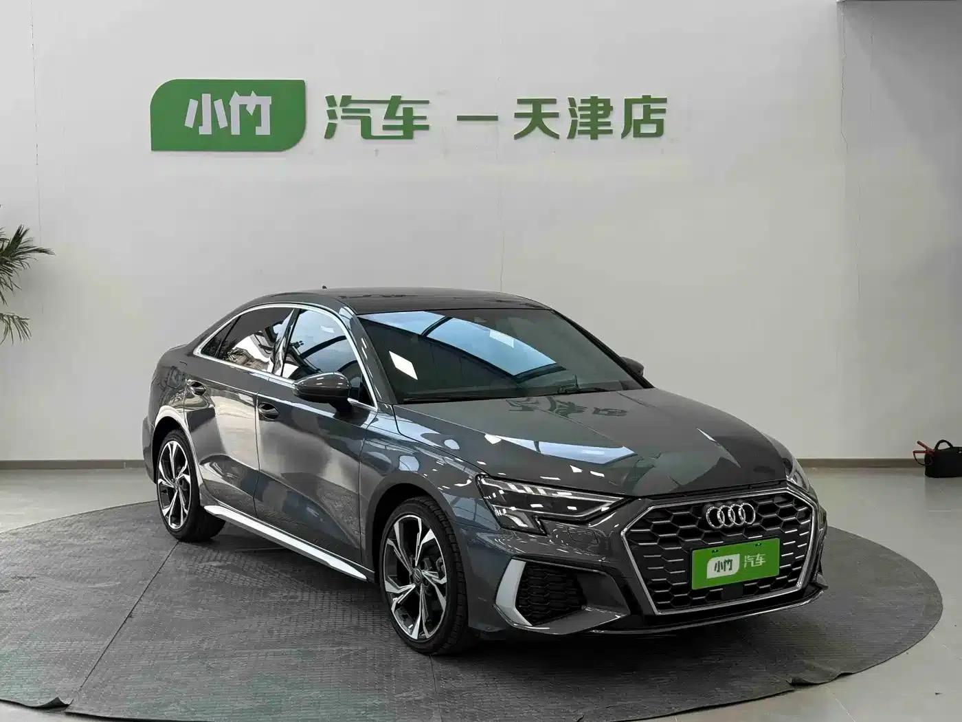 2022 Audi A3 A3L Limousine 35 TFSI Luxury Sport — миниатюра 2