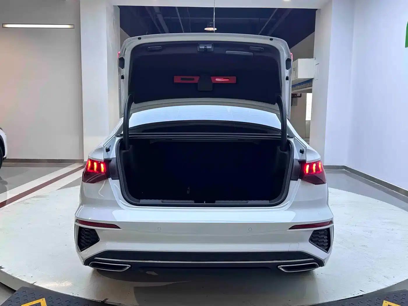 2022 Audi A3 A3L Limousine 35 TFSI Fashion Sport — миниатюра 18
