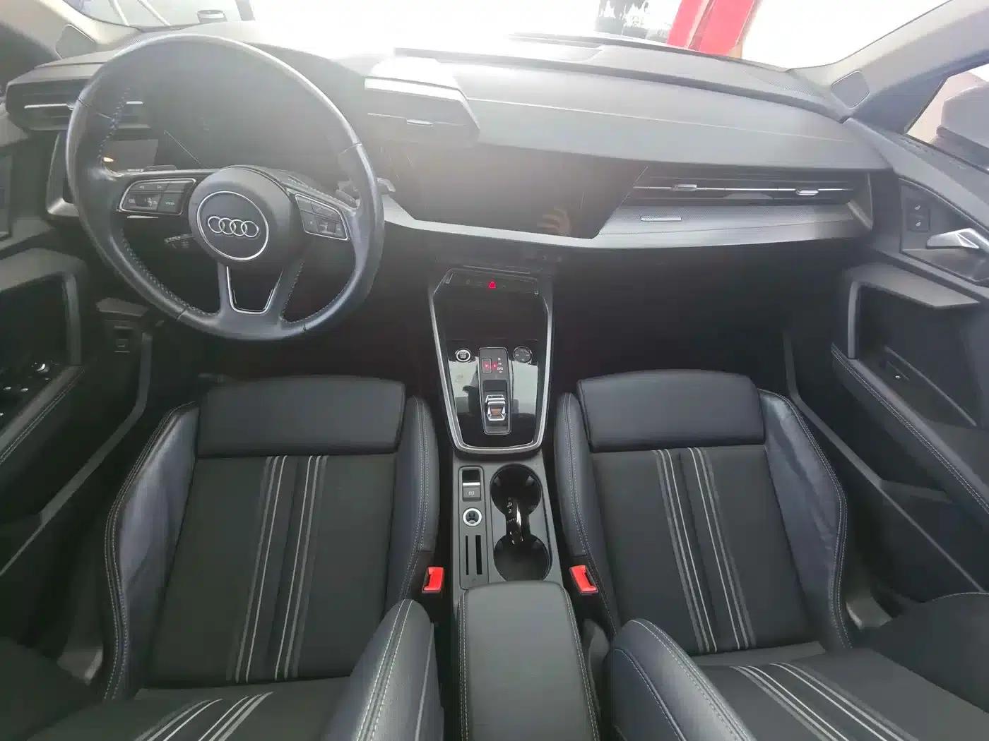 Audi A3 2021 Sportback 35 TFSI Fashion Sport — миниатюра 15