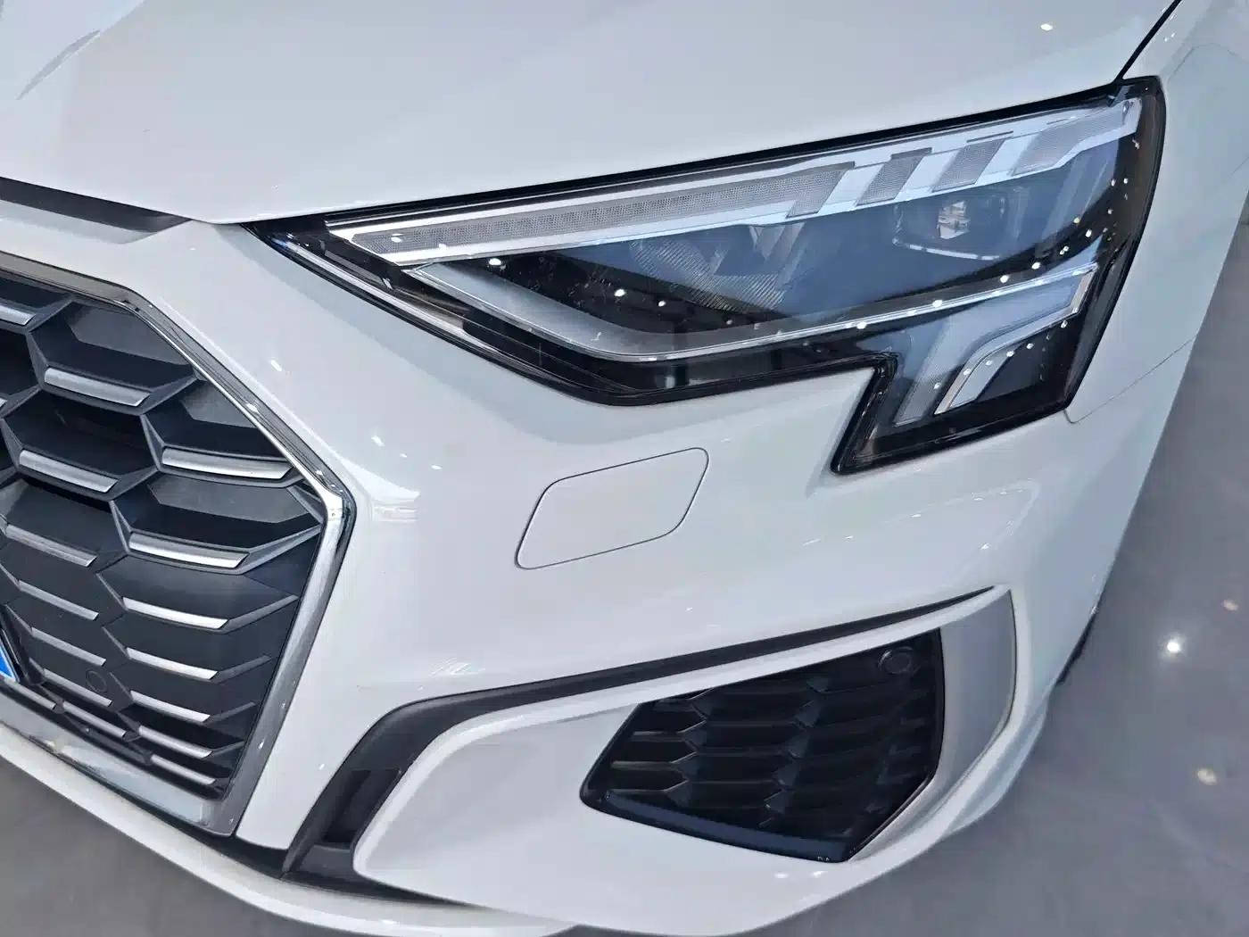 Audi A3 2021 Sportback 35 TFSI Fashion Sport — миниатюра 17