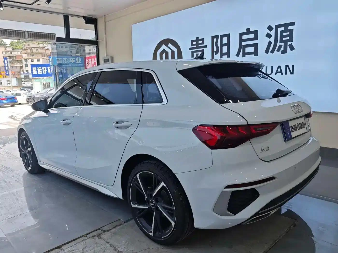 Audi A3 2021 Sportback 35 TFSI Fashion Sport — миниатюра 19