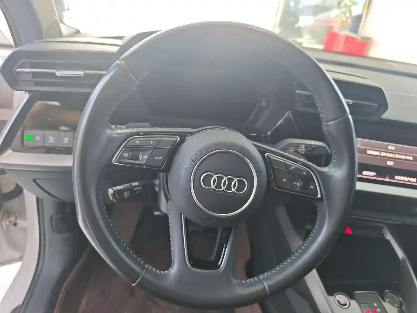 Audi A3 2021 Sportback 35 TFSI Fashion Sport — миниатюра 6