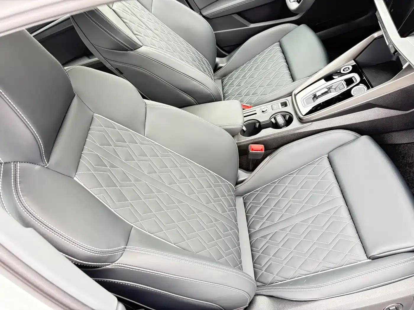 Audi A3 2026 Sportback 35TFSI Flying Spur Luxury Edition — миниатюра 9
