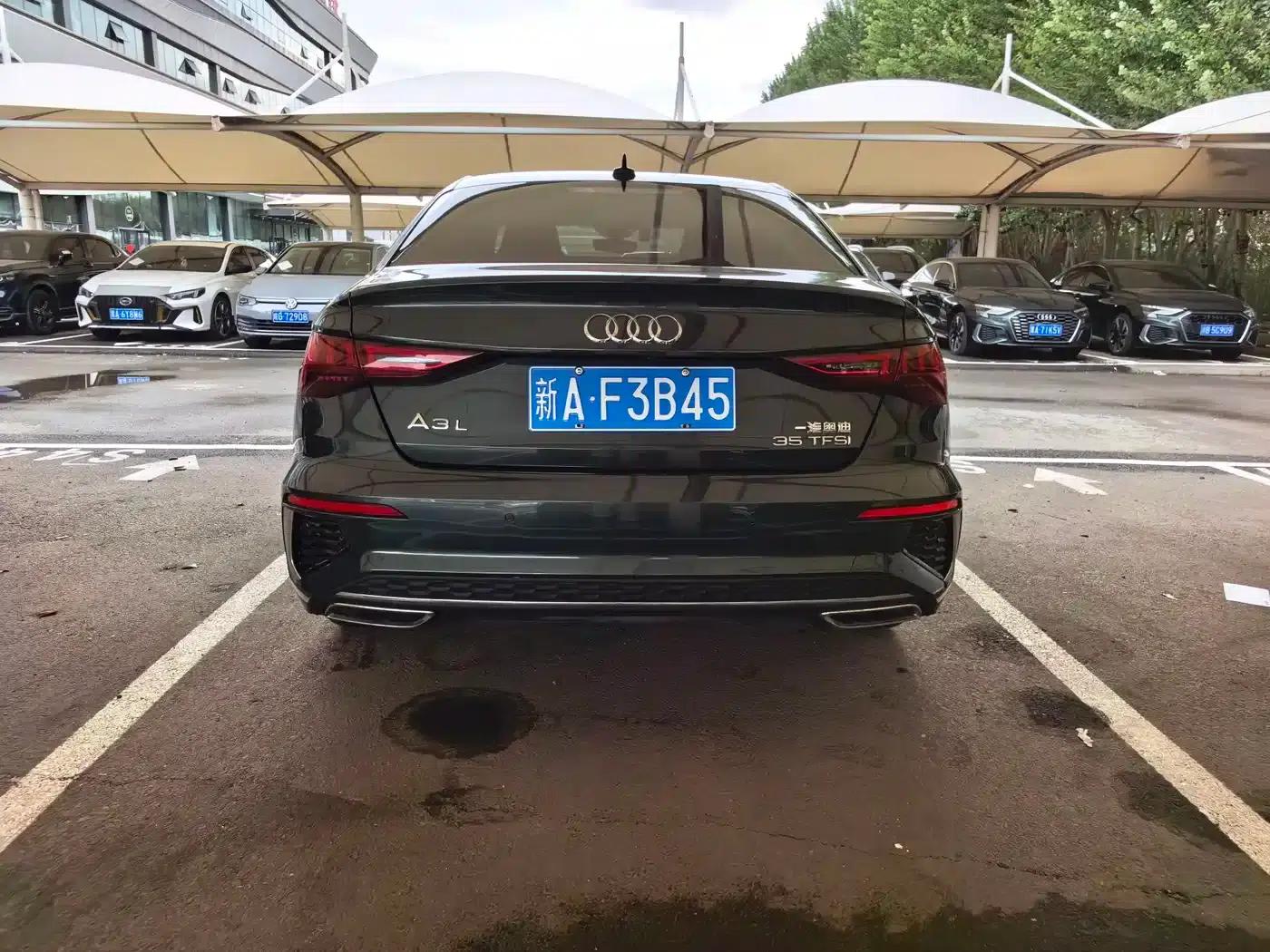 2023 Audi A3 A3L Limousine 35 TFSI Luxury Sport — миниатюра 18