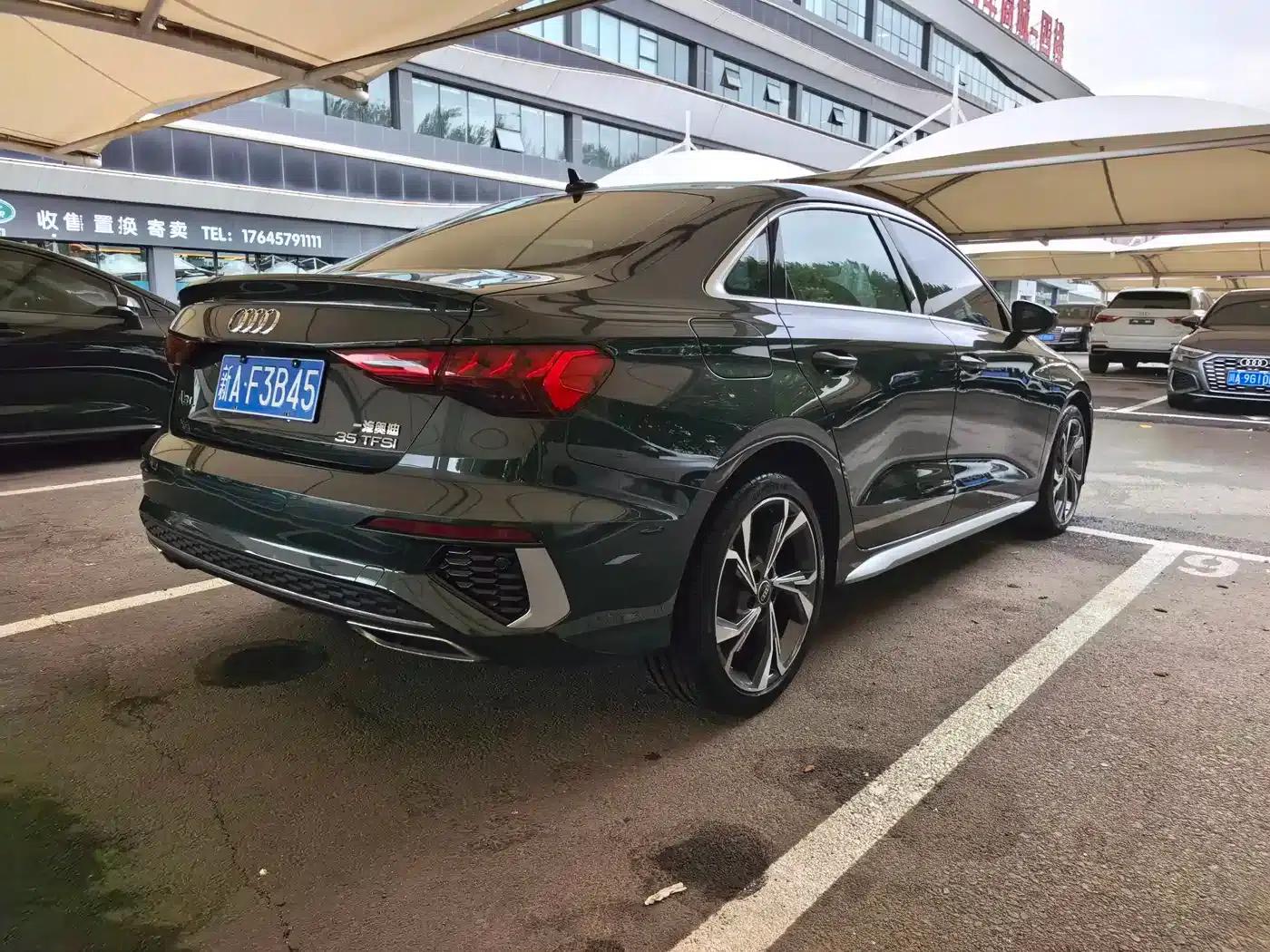 2023 Audi A3 A3L Limousine 35 TFSI Luxury Sport — миниатюра 19
