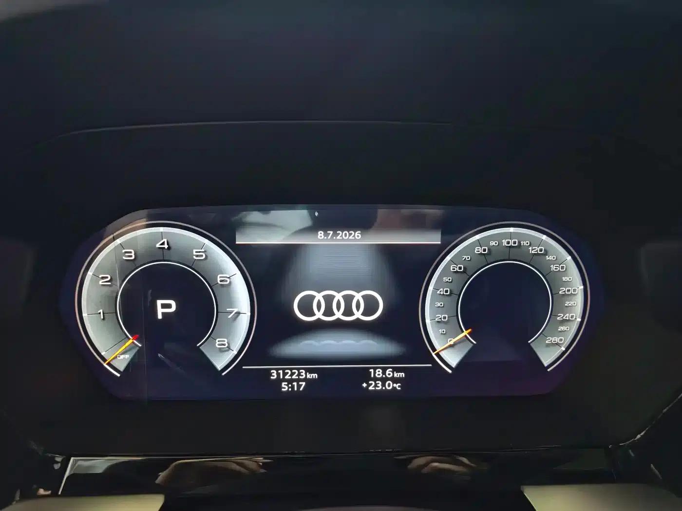 2023 Audi A3 A3L Limousine 35 TFSI Luxury Sport — миниатюра 5