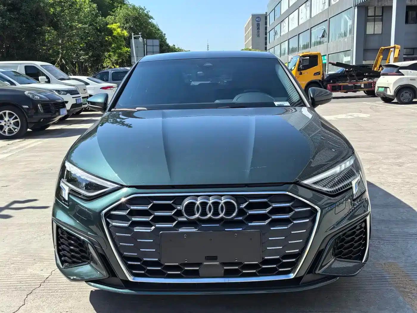 Audi A3 2021 Sportback 35 TFSI Progressive Sport — миниатюра 2