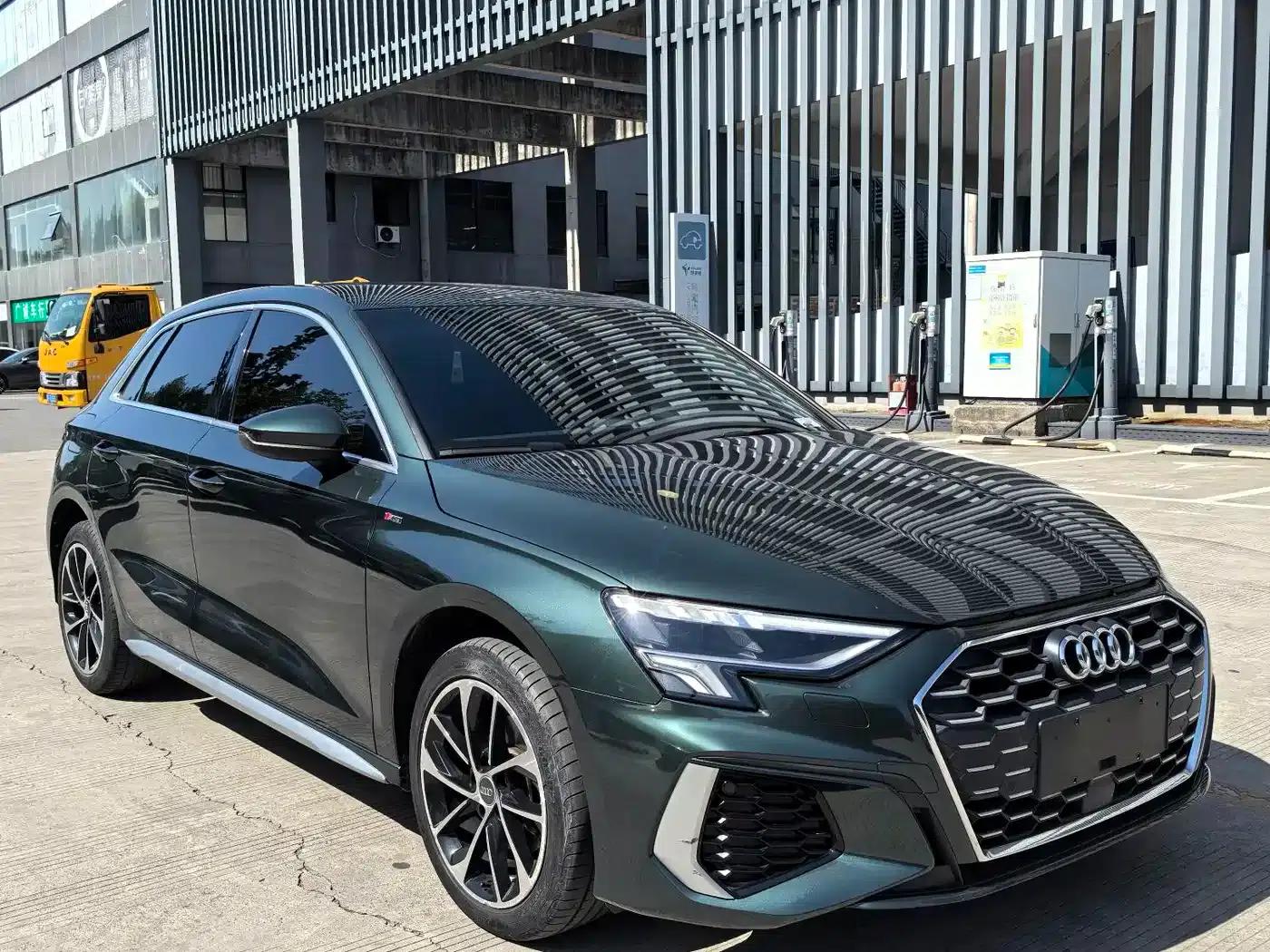 Audi A3 2021 Sportback 35 TFSI Progressive Sport — миниатюра 3