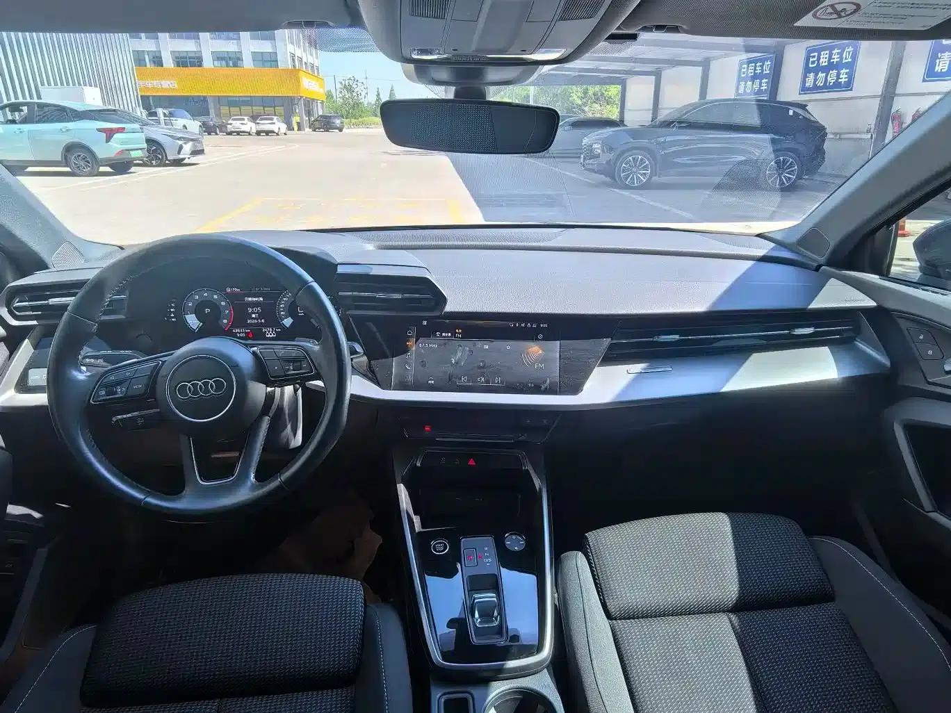 Audi A3 2021 Sportback 35 TFSI Progressive Sport — миниатюра 9