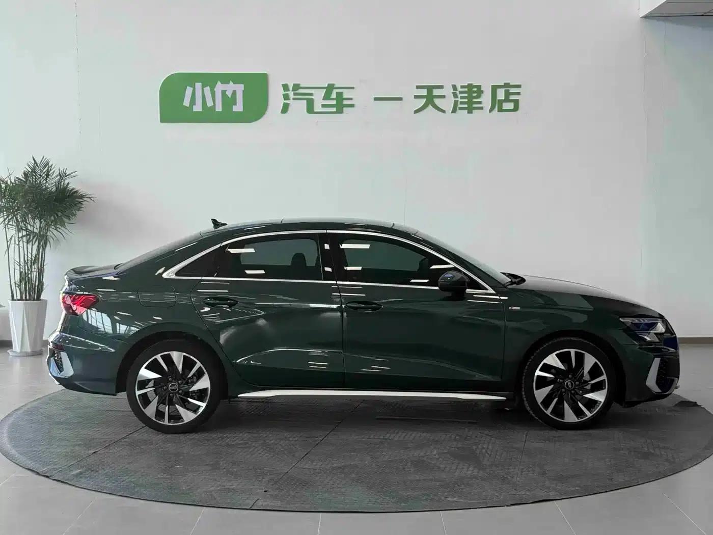Audi A3 2023 Facelift A3L Limousine 35 TFSI Sporty Edition — миниатюра 7