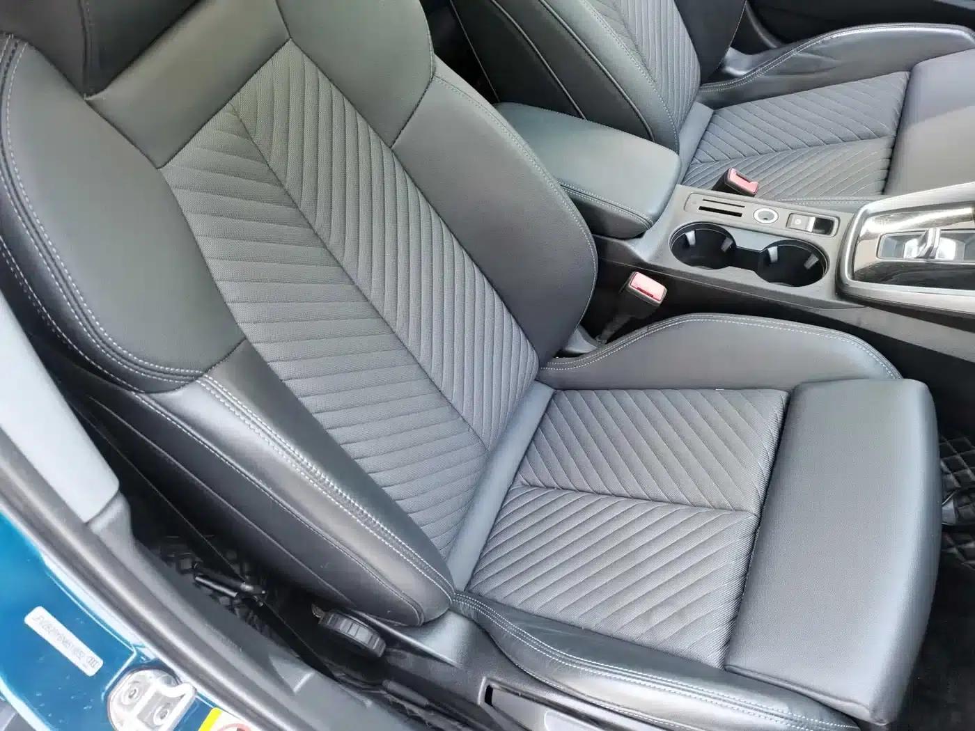 Audi A3 2022 Sportback 35 TFSI Fashionable Elegant Model — миниатюра 14