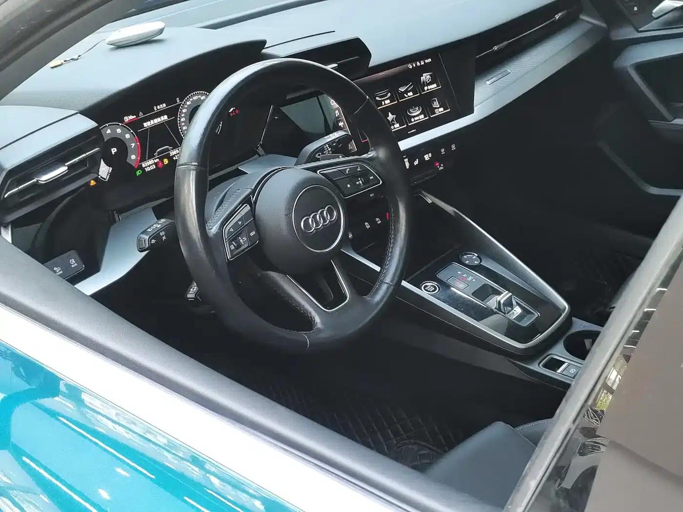 Audi A3 2022 Sportback 35 TFSI Fashionable Elegant Model — миниатюра 7