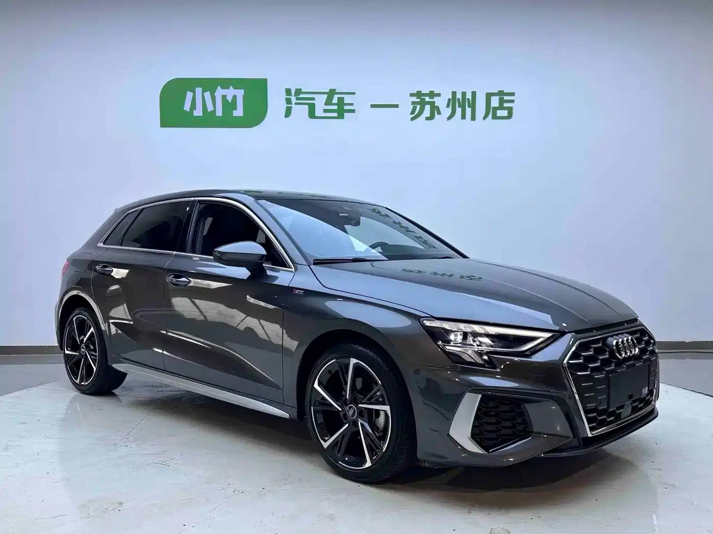 Audi A3 2023 Facelift Sportback 35 TFSI Fashion Sporty Model — миниатюра 2