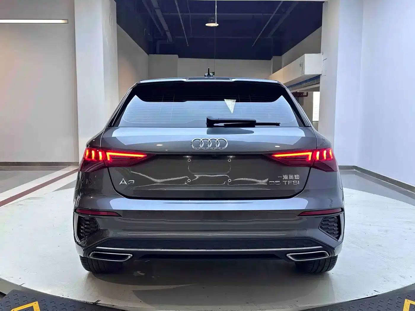 Audi A3 2023 Facelift Sportback 35 TFSI Fashion Sporty Model — миниатюра 4