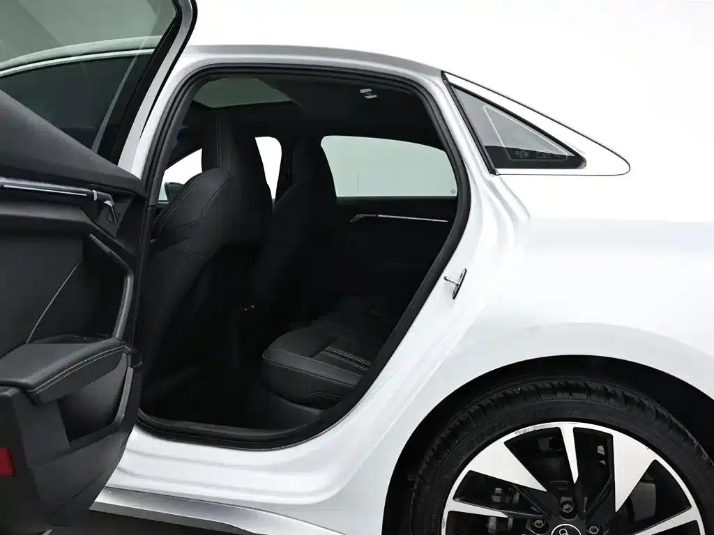 2024 Audi A3 A3L Limousine 35 TFSI Fashion Sport — миниатюра 13