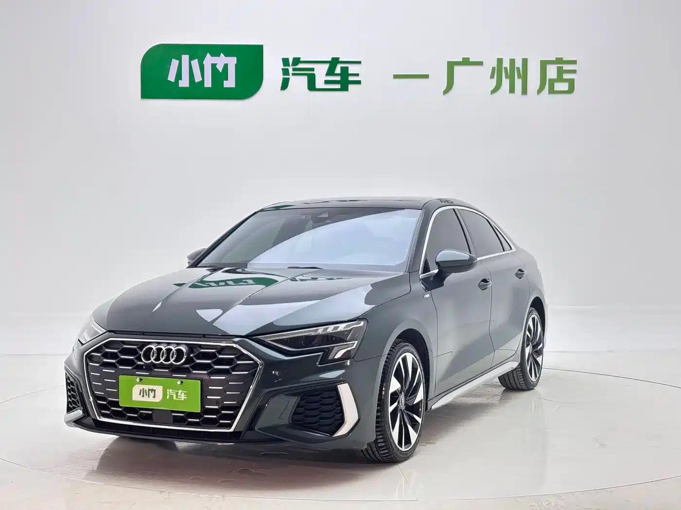 2022 Audi A3 A3L Limousine 35 TFSI Fashion Sport — миниатюра 1