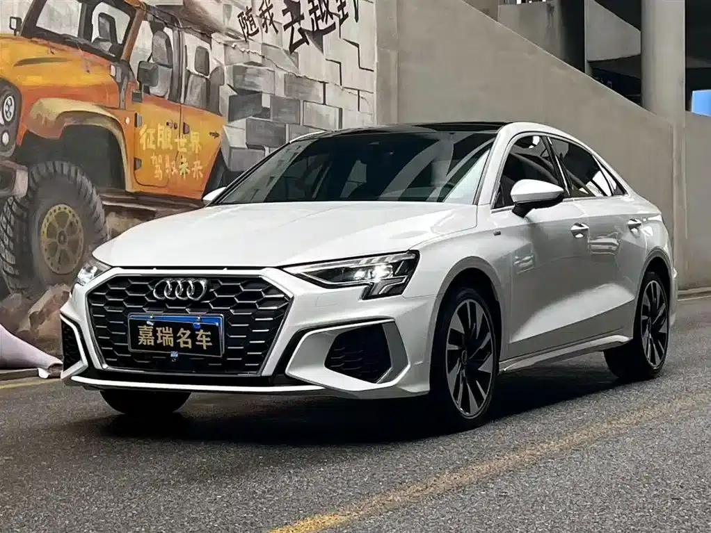 2024 Audi A3 A3L Limousine 35 TFSI Fashion Sport — миниатюра 1
