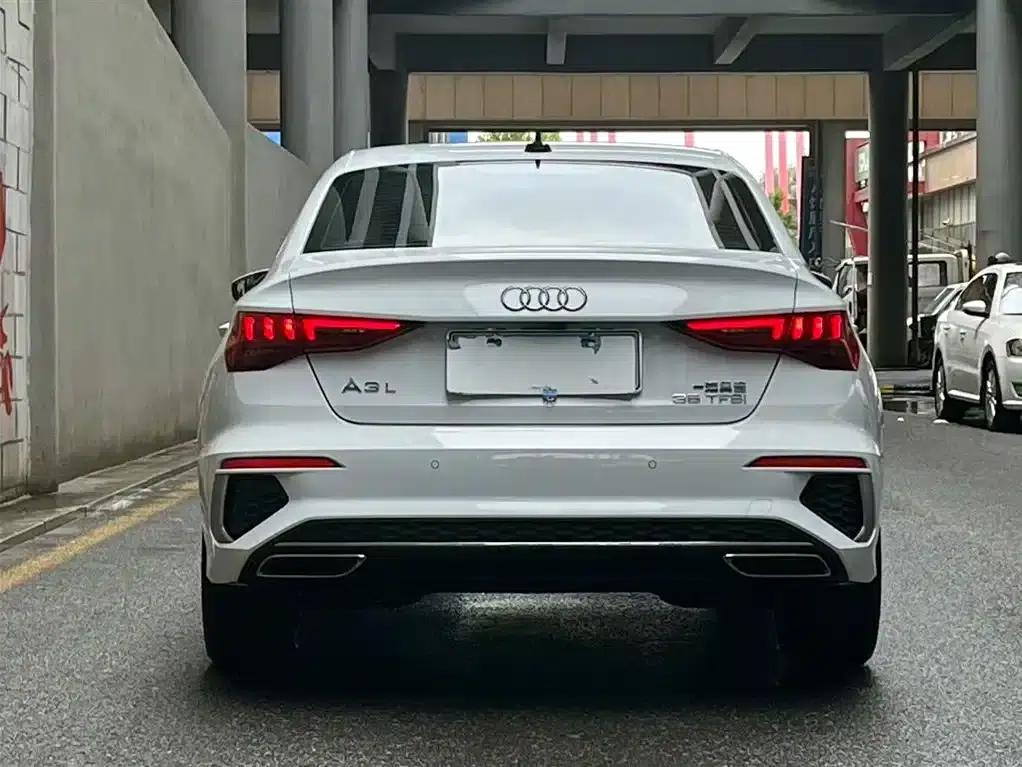 2024 Audi A3 A3L Limousine 35 TFSI Fashion Sport — миниатюра 4