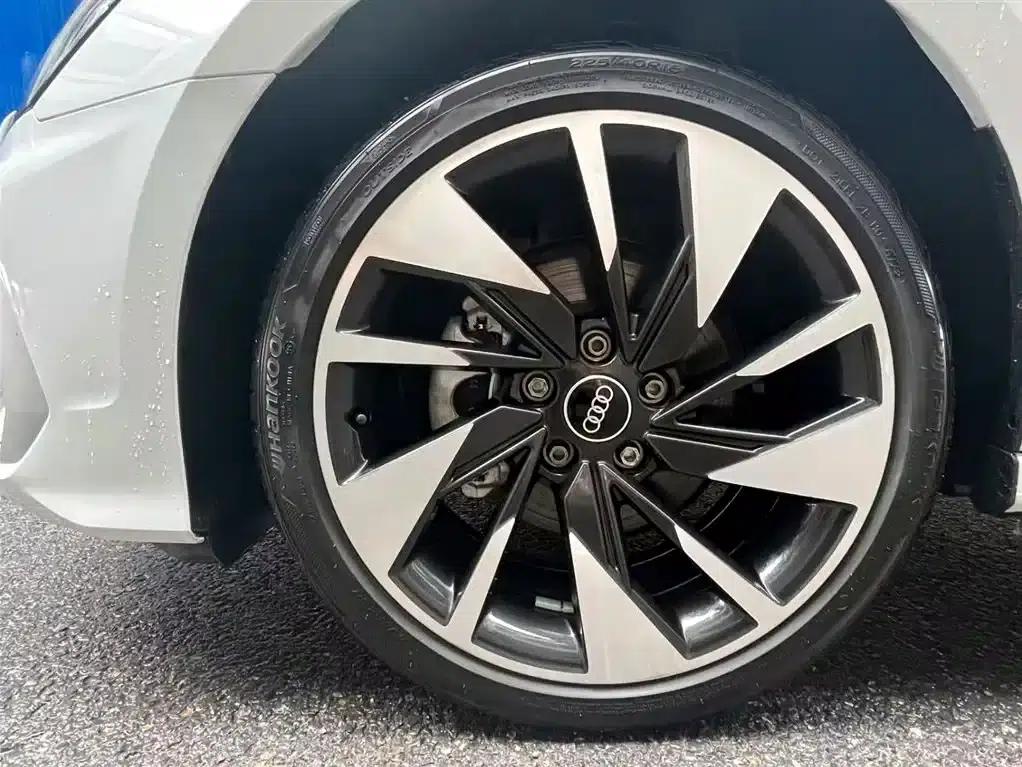2024 Audi A3 A3L Limousine 35 TFSI Fashion Sport — миниатюра 6