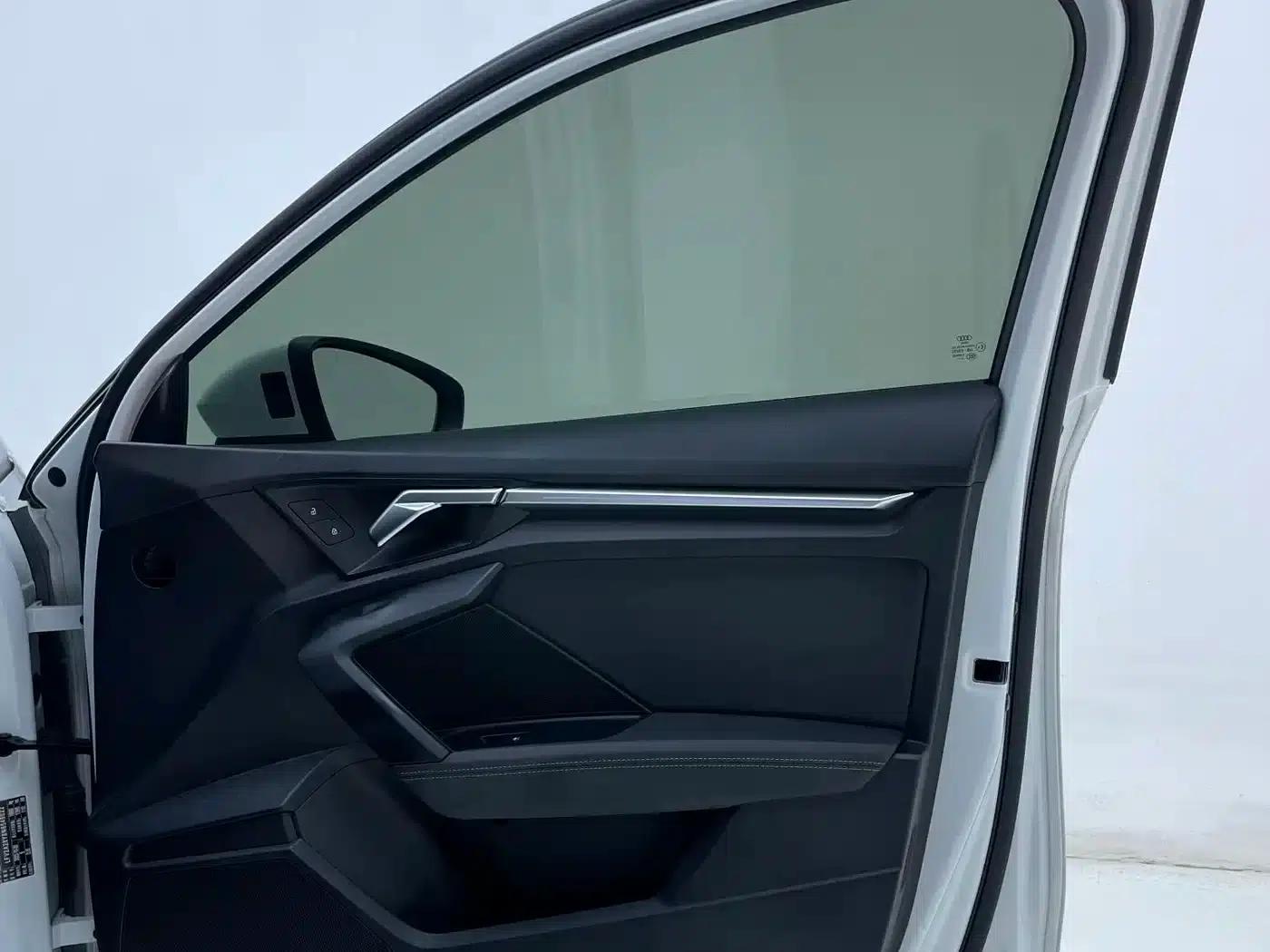 2022 Audi A3 A3L Limousine 35 TFSI Luxury Elegance — миниатюра 25