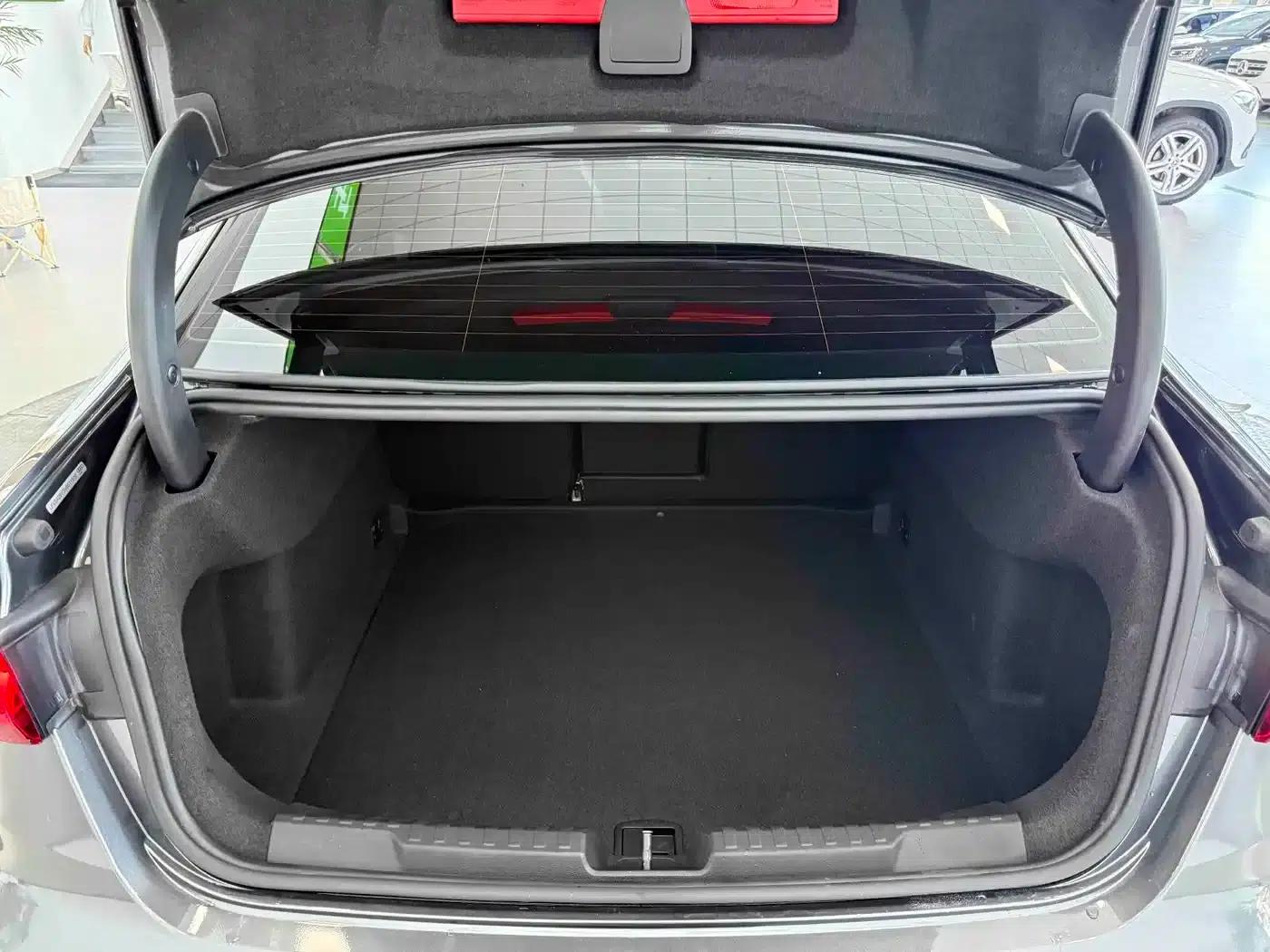 2022 Audi A3 A3L Limousine 35 TFSI Progressive Sport — миниатюра 18