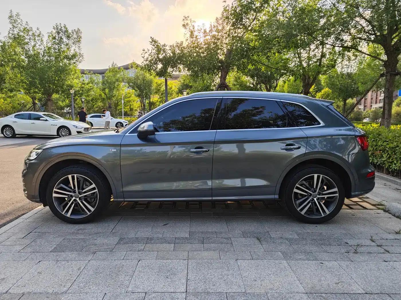Audi Q5L 2020 45 TFSI Premium Fashion Edition — миниатюра 7