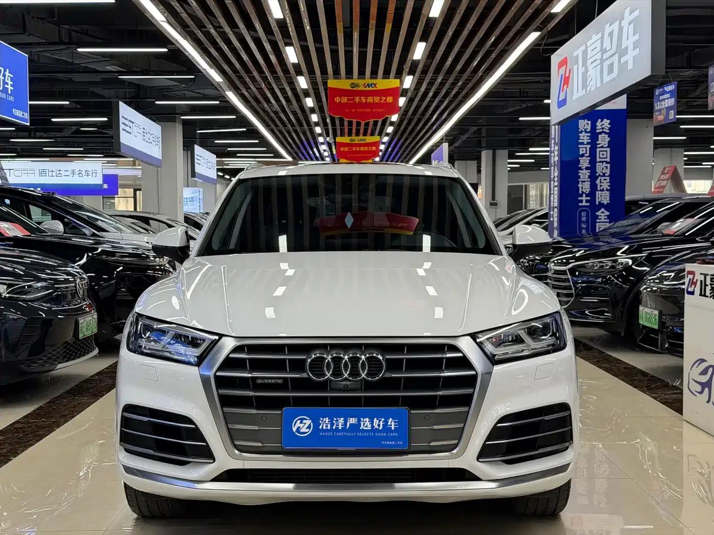Audi Q5L 2020 45 TFSI Premium Fashion Edition — миниатюра 2