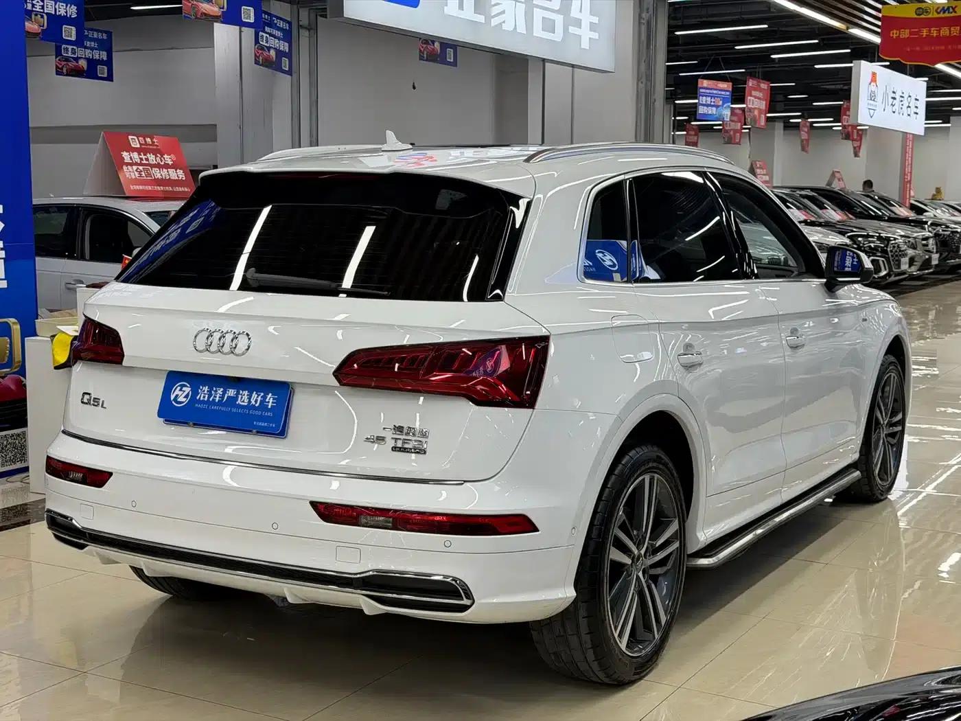Audi Q5L 2020 45 TFSI Premium Fashion Edition — миниатюра 13