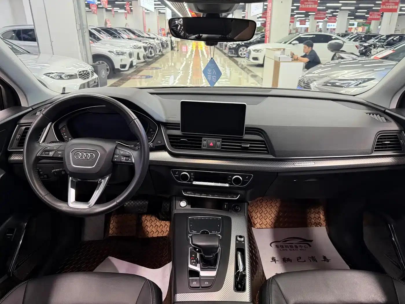 Audi Q5L 2020 45 TFSI Premium Fashion Edition — миниатюра 9