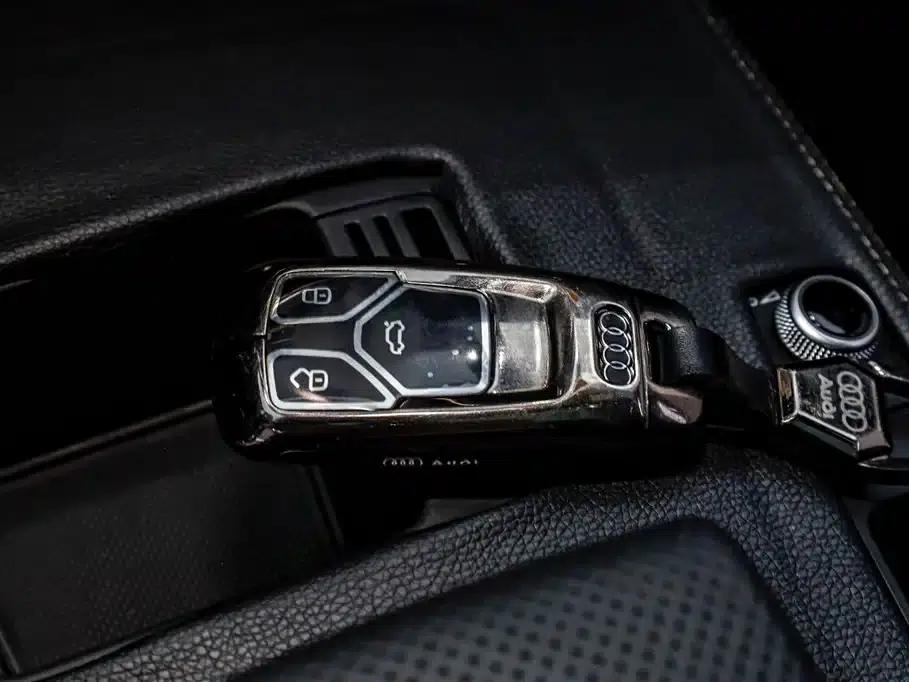 Audi Q5L 2024 40 TFSI Luxury Dynamic — миниатюра 33