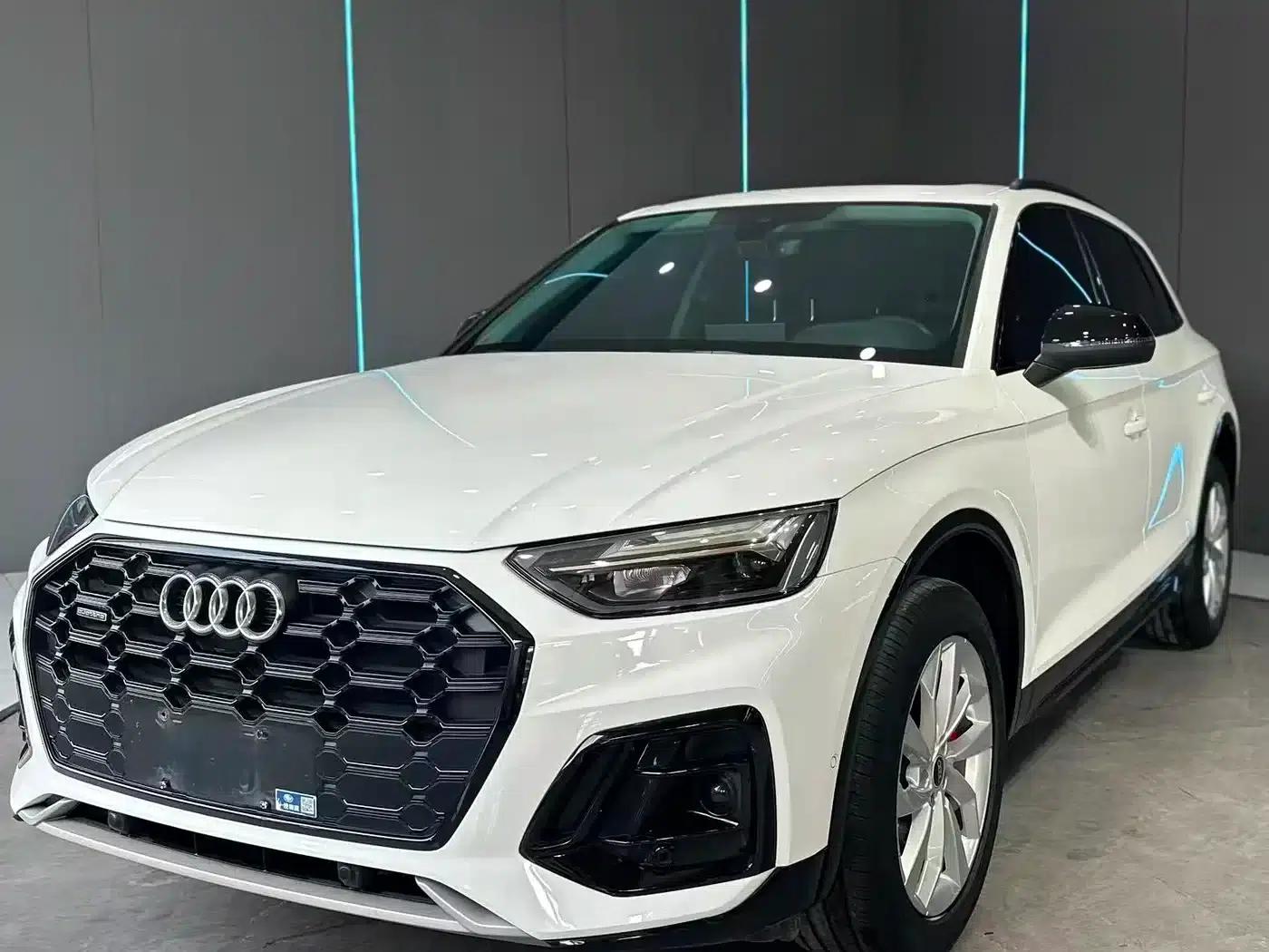 Audi Q5L 2022 40T Luxury Dynamic — миниатюра 1