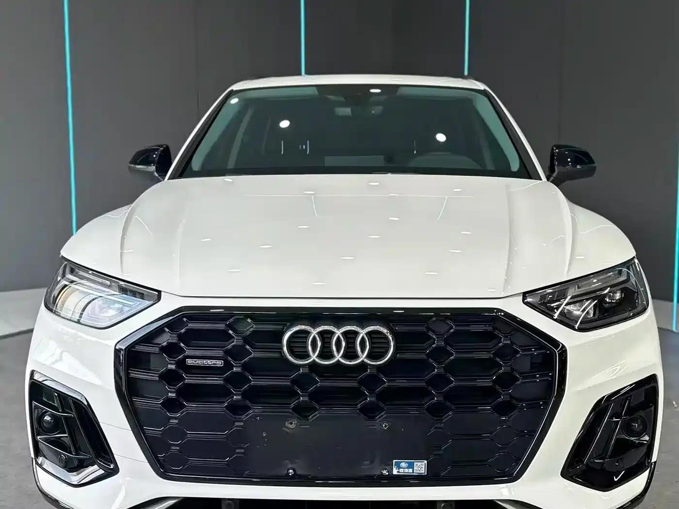 Audi Q5L 2022 40T Luxury Dynamic — миниатюра 2
