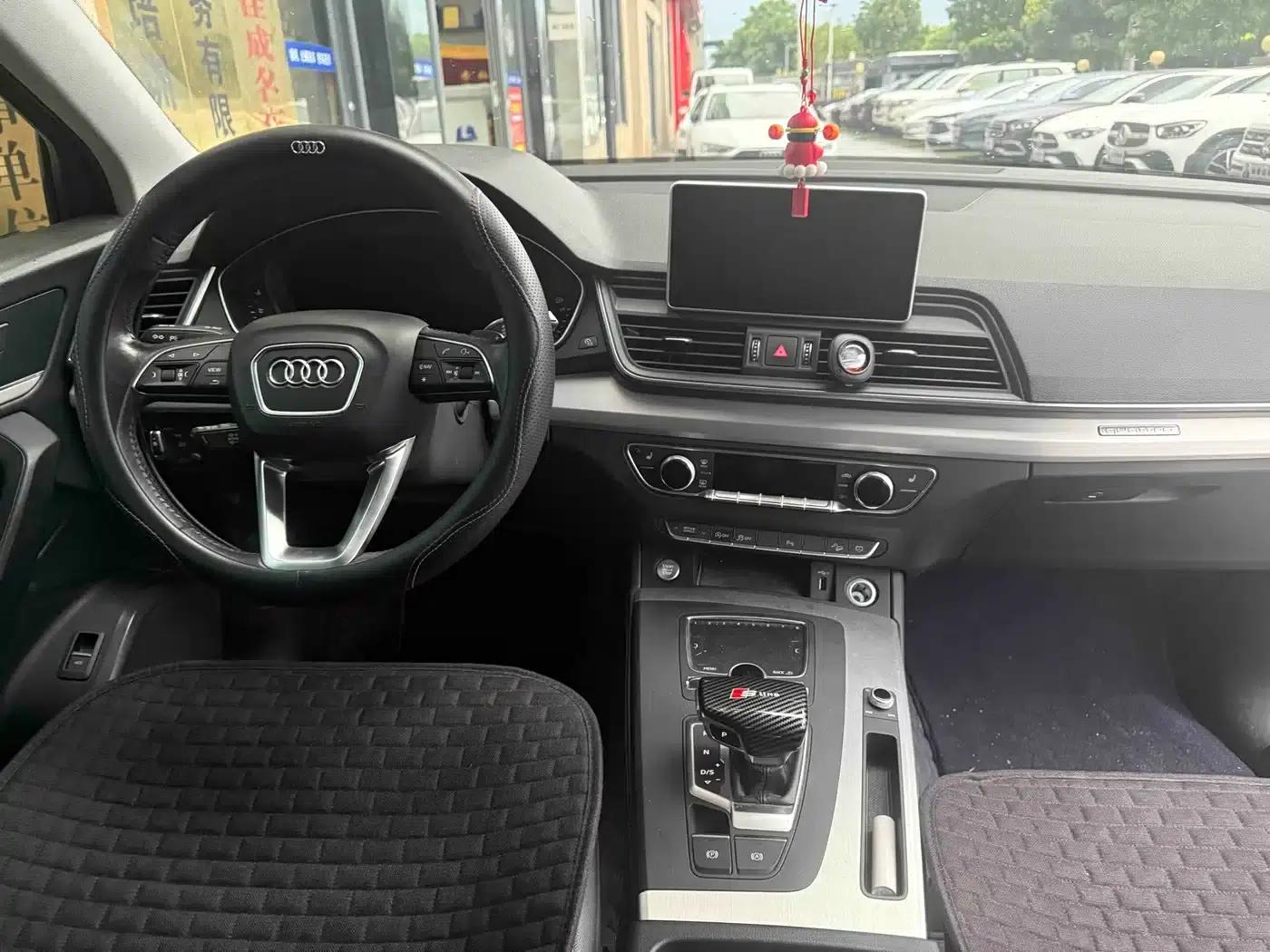 Audi Q5L 2018 40 TFSI Luxury Fashion Edition (National V Emission Standard) — миниатюра 4
