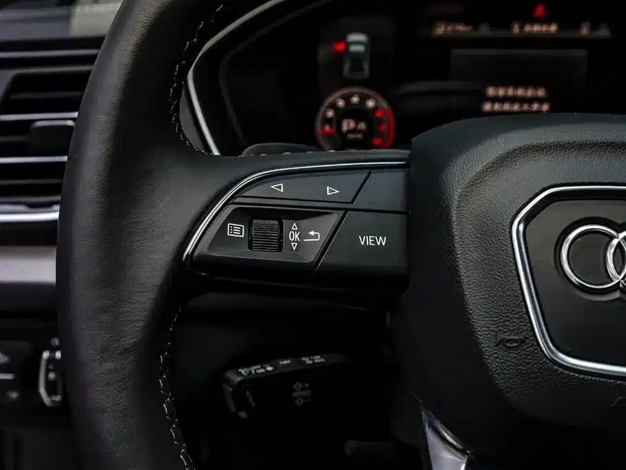 Audi Q5L 2024 40 TFSI Luxury Dynamic — миниатюра 28