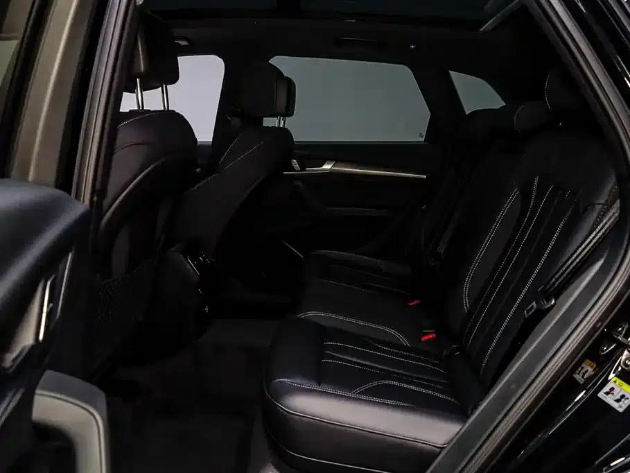 Audi Q5L 2024 40 TFSI Luxury Dynamic — миниатюра 10