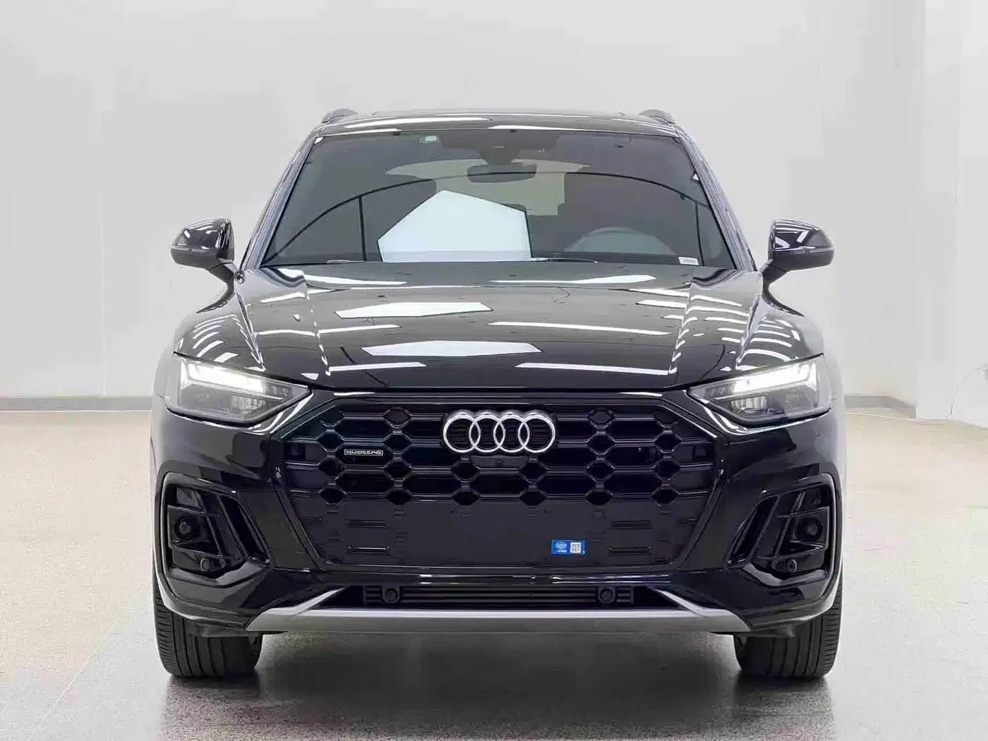 Audi Q5L 2025 45 TFSI Luxury Dynamic — миниатюра 2