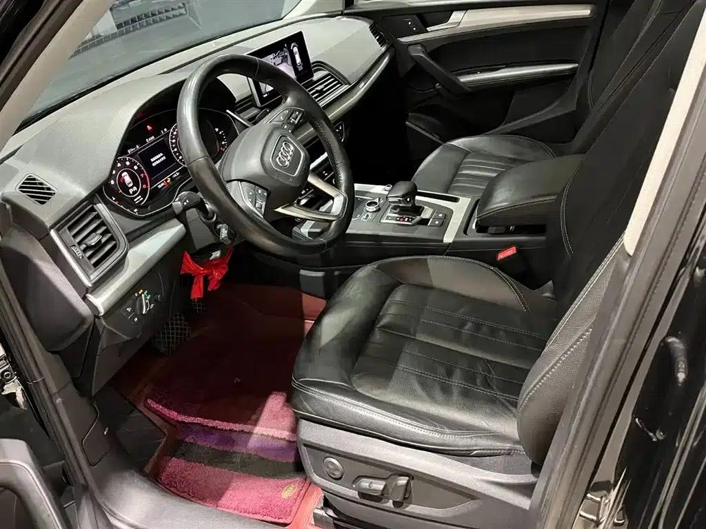 Audi Q5L 2020 40 TFSI Luxury Fashion Edition — миниатюра 12