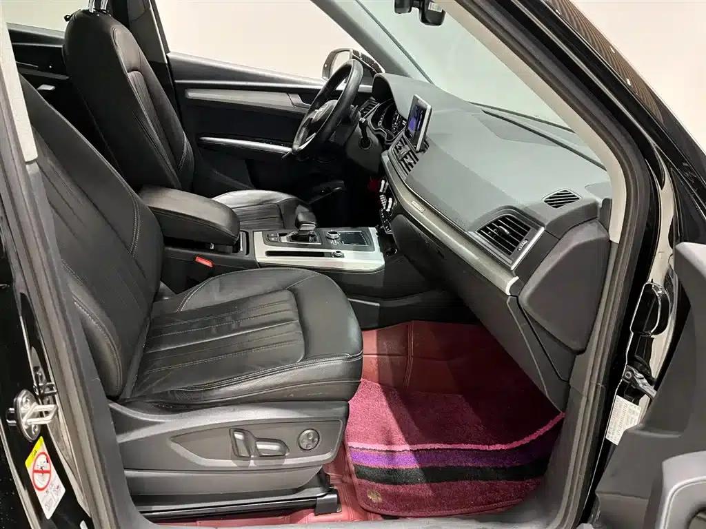 Audi Q5L 2020 40 TFSI Luxury Fashion Edition — миниатюра 14