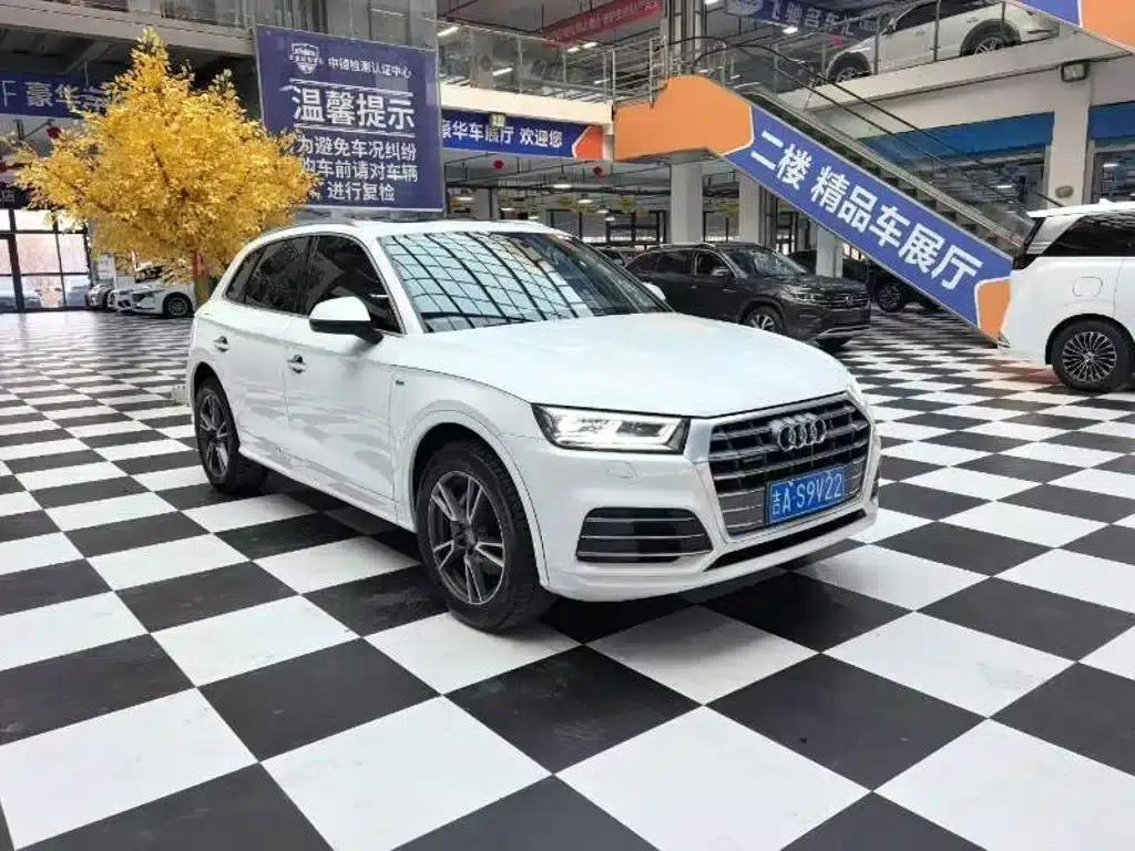 Audi Q5L 2018 40 TFSI Luxury Fashion Edition (National V Emission Standard) — миниатюра 3